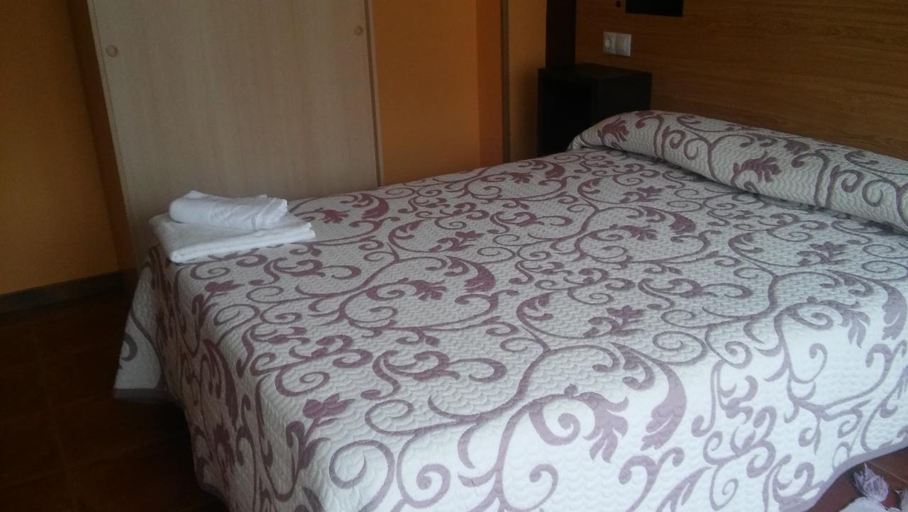 Hostal-Meson Vilasante Triacastela Ngoại thất bức ảnh